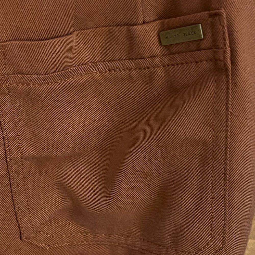 WHBM Shorts - Picture 4 of 6